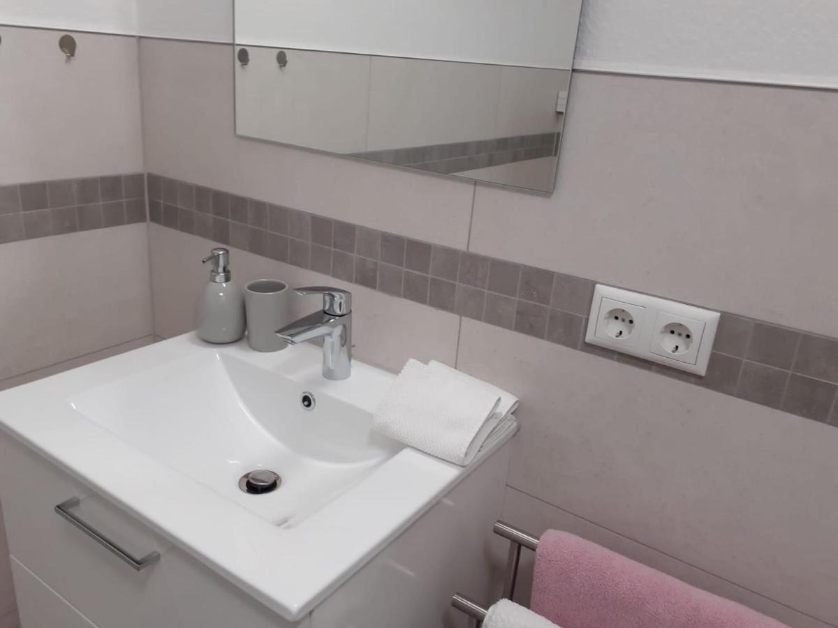 Haus Muehlenbach Apartment Mechernich Bagian luar foto