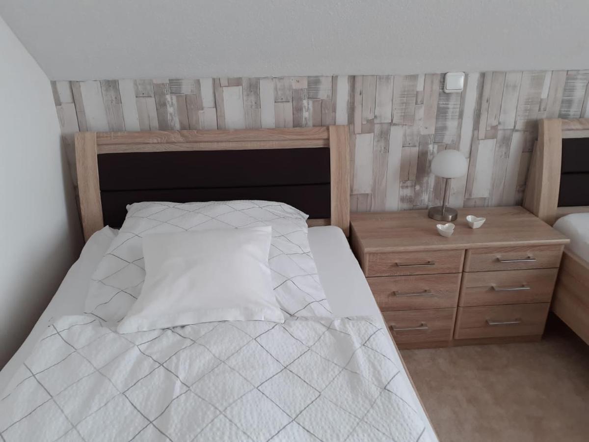 Haus Muehlenbach Apartment Mechernich Bagian luar foto